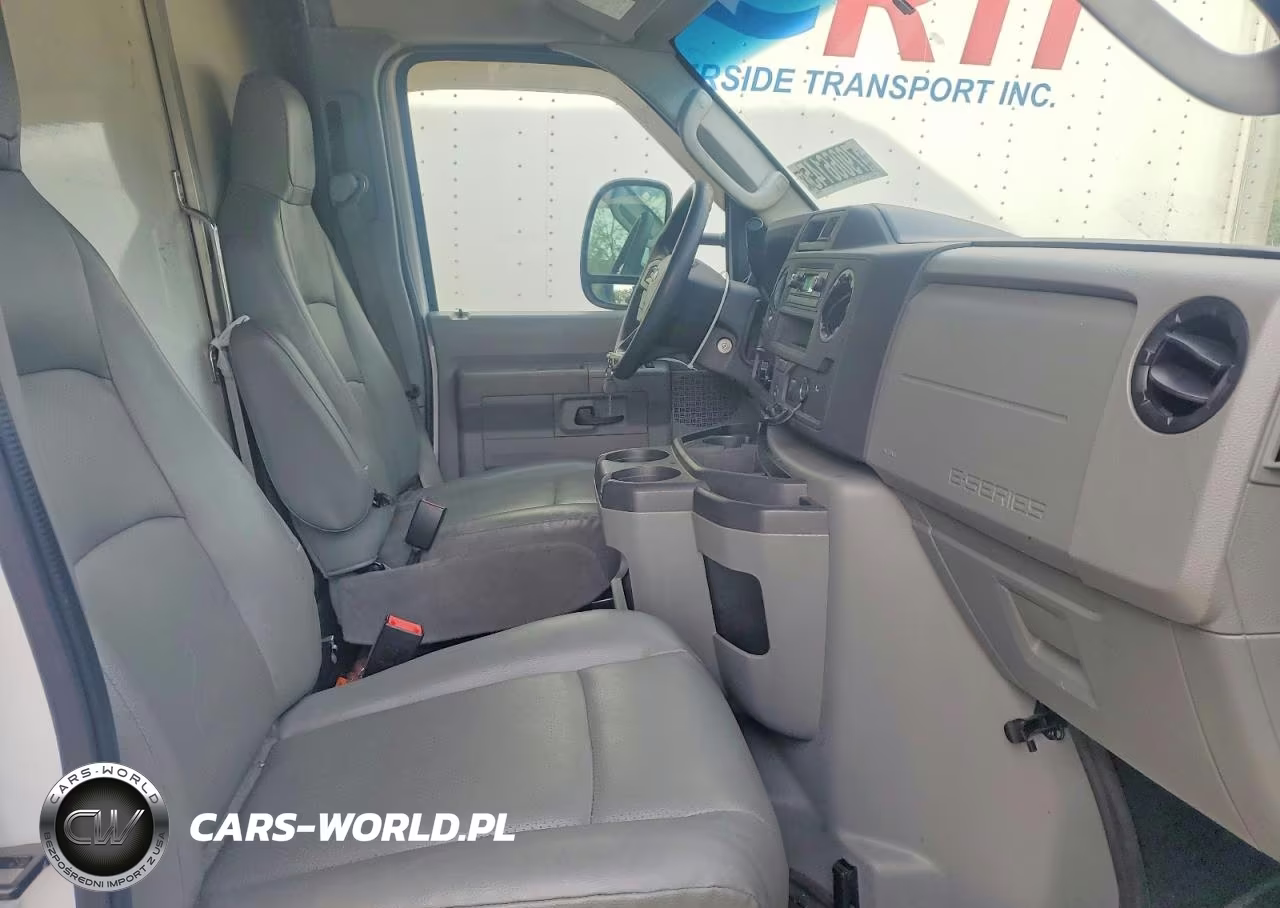 2022 Ford Econoline E450 Super Duty Cutaway Van VIN:1FDXE4FN5NDC07389 - 10