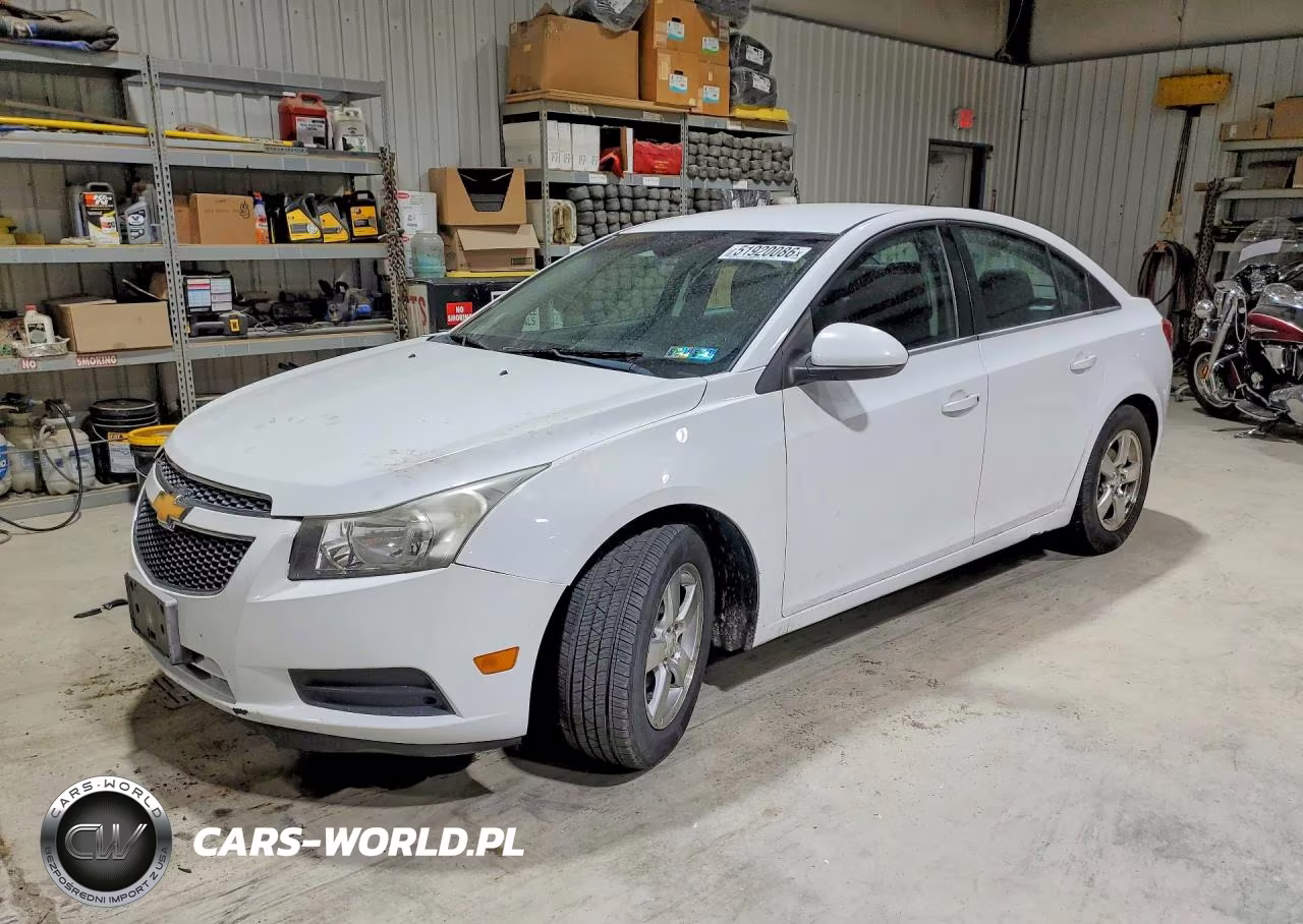 2013 Chevrolet Cruze Lt – zdjęcie 1 z 12