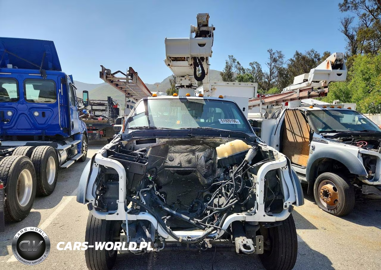 2015 Ford F450 Super Duty VIN:1FDUF4GT3FEB98491 - 5