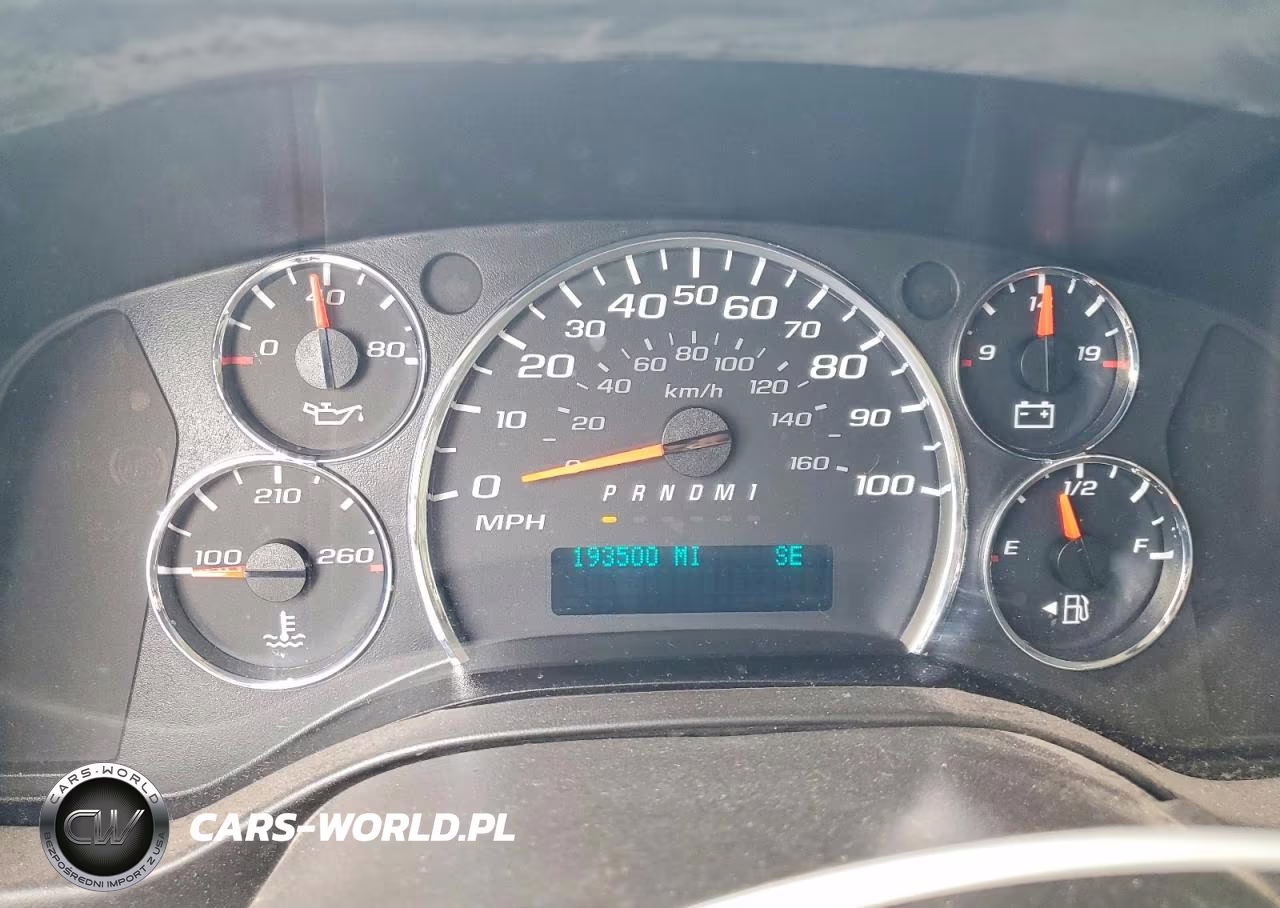 2018 Chevrolet Express G2500 Lt VIN:1GAWGFFG6J1242194 - 9