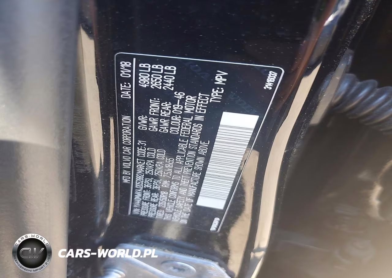 2018 Volvo V60 Cross Country Premier VIN:YV440MWK4J2052882 - 14