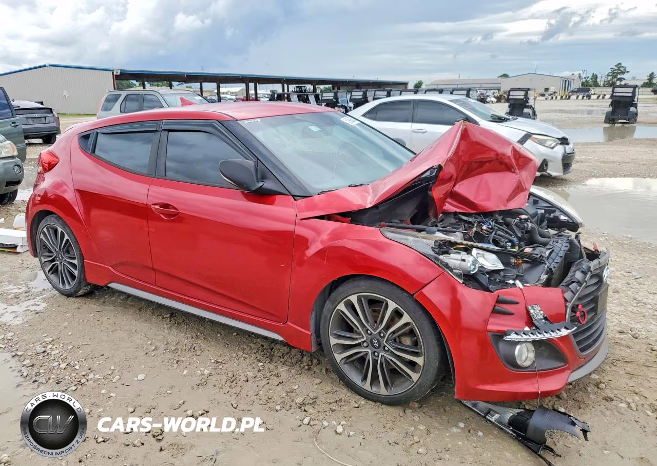 2016 Hyundai Veloster Turbo VIN:KMHTC6AE2GU291732 - 4