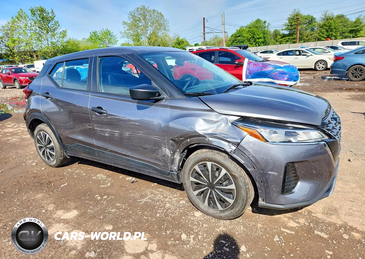 2023 Nissan Kicks S VIN:3N1CP5BVXPL569646 - 4