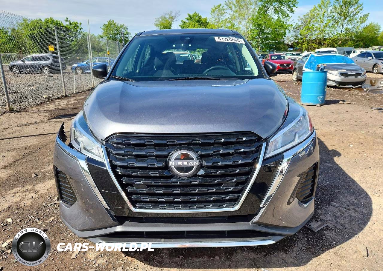 2023 Nissan Kicks S VIN:3N1CP5BVXPL569646 - 5