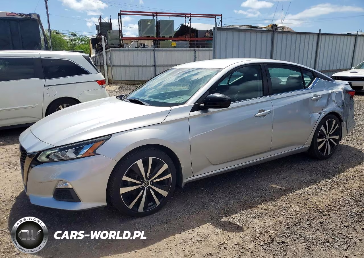 NISSAN ALTIMA SR – zdjęcie 1 z 12