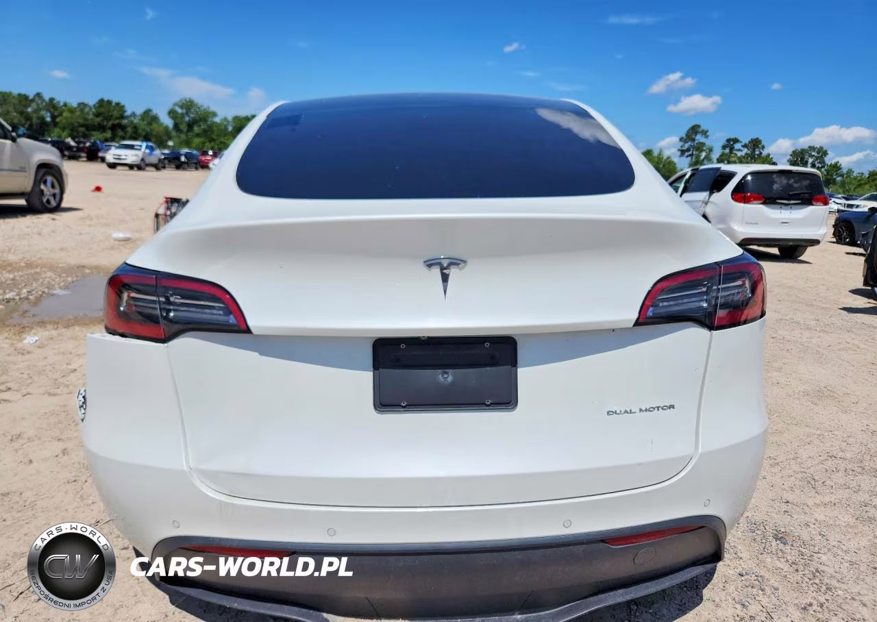 2021 Tesla Model Y VIN:5YJYGDEE8MF201369 - 6