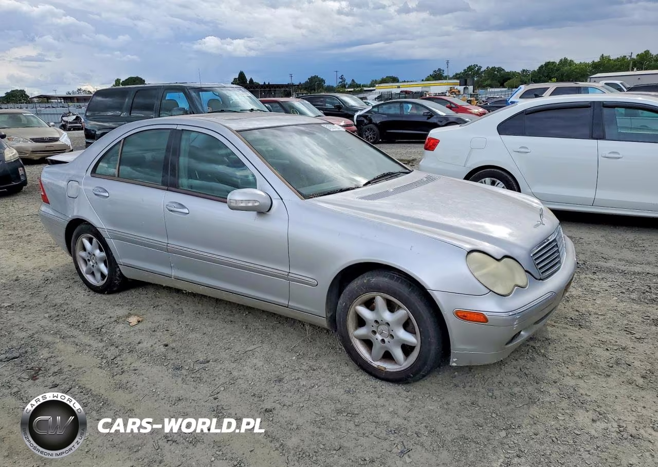 2003 Mercedes-Benz C 240 4Matic VIN:WDBRF81J23F391910 - 4
