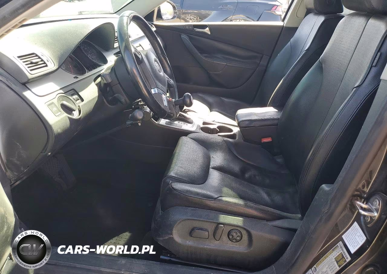 2010 Volkswagen Passat Komfort VIN:WVWXK7AN0AE003285 - 7