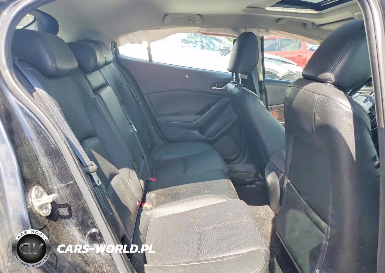 2018 Mazda 3 Grand Touring VIN:3MZBN1M36JM270852 - 10