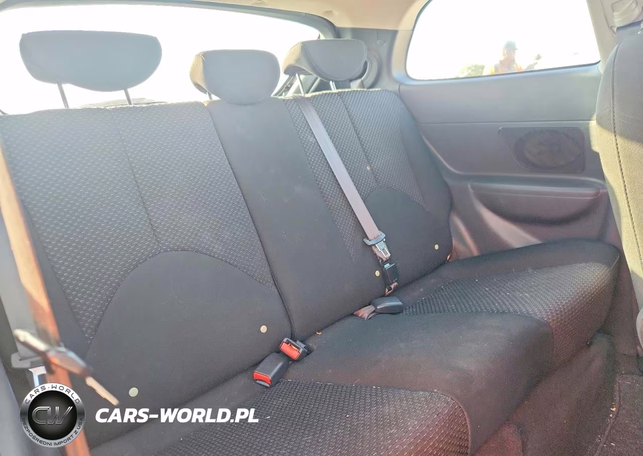 2010 Hyundai Accent Gs VIN:KMHCM3AC3AU168555 - 10