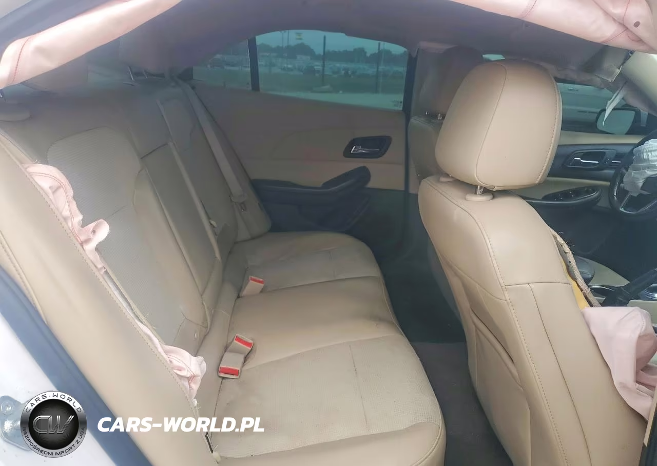 2015 Chevrolet Malibu 2Lt VIN:1G11D5SL1FF164529 - 10