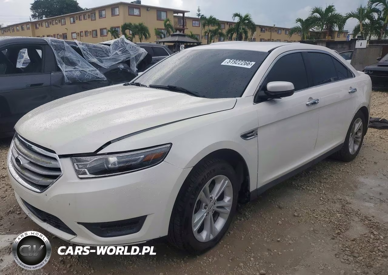 2015 Ford Taurus Sel – zdjęcie 1 z 13