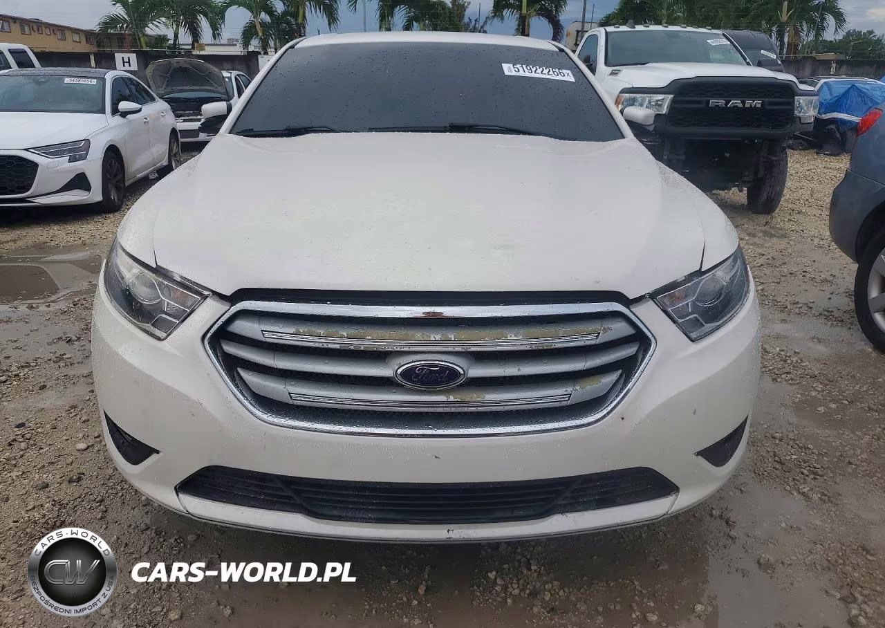 2015 Ford Taurus Sel VIN:1FAHP2E89FG182361 - 5