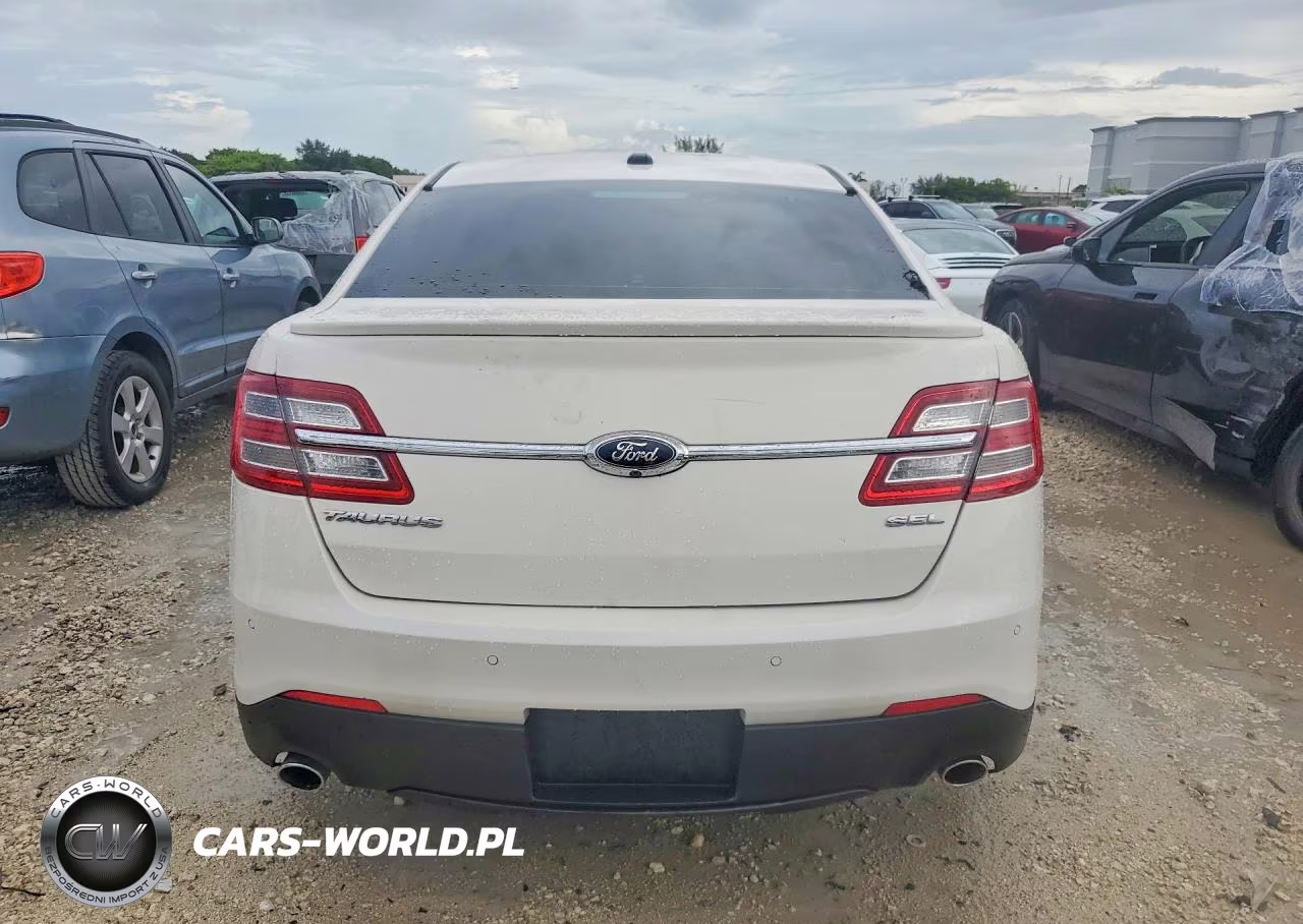 2015 Ford Taurus Sel VIN:1FAHP2E89FG182361 - 6