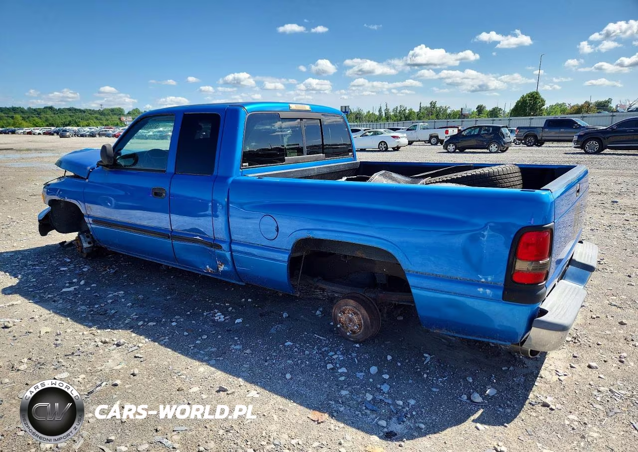 2000 Dodge Ram 1500 VIN:3B7HC13Z4YG109112 - 2