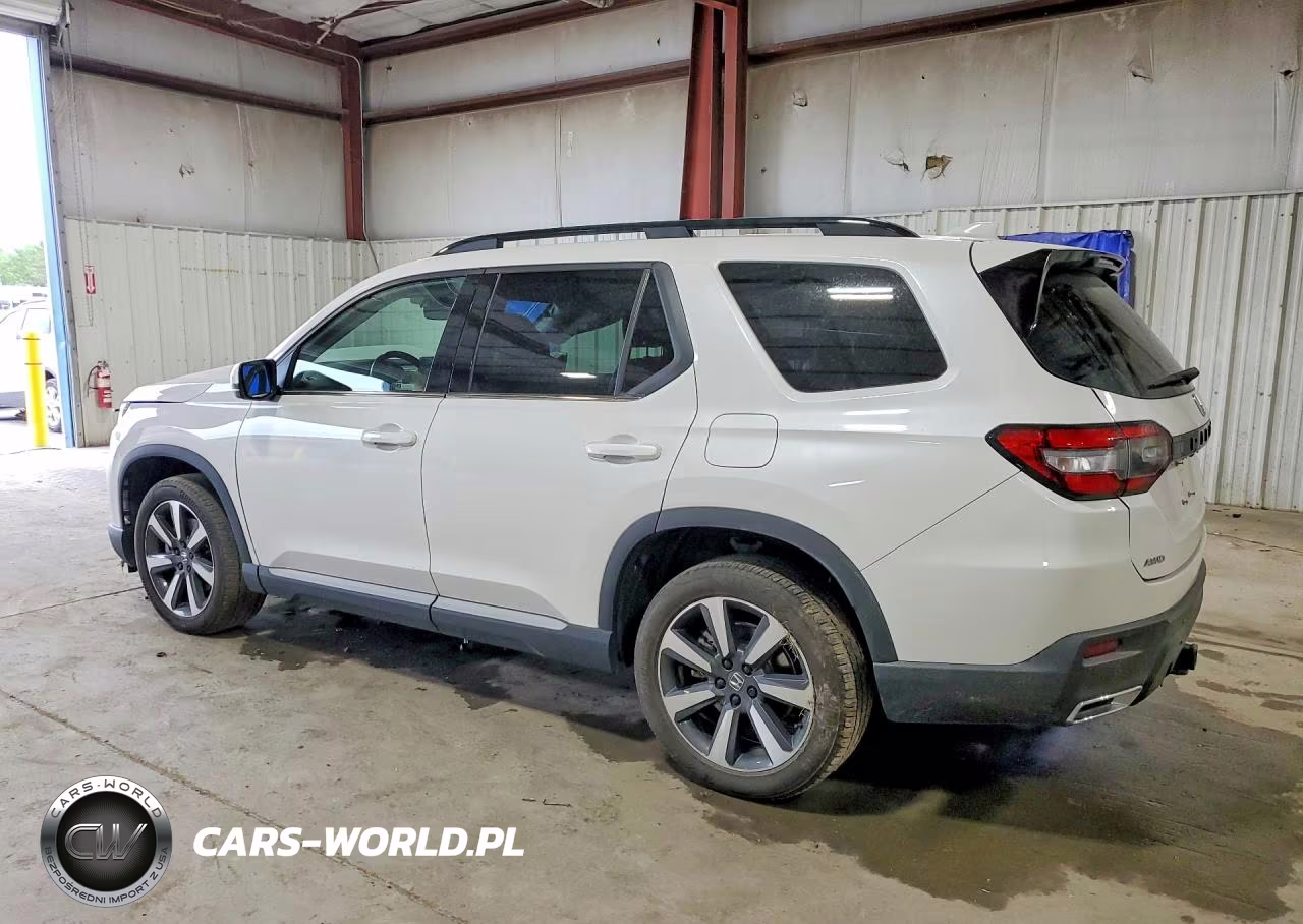 2025 Honda Pilot Touring VIN:5FNYG1H77SB022331 - 2