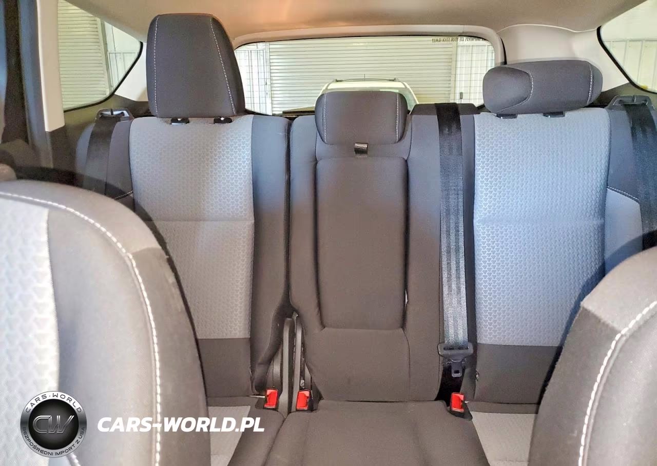 2019 Ford Escape Se VIN:1FMCU0GDXKUC26998 - 10