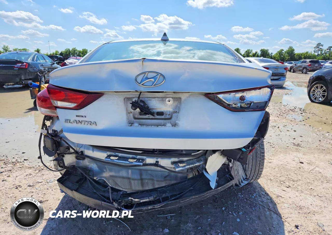 2018 Hyundai Elantra Value Edition VIN:5NPD84LF8JH344052 - 6