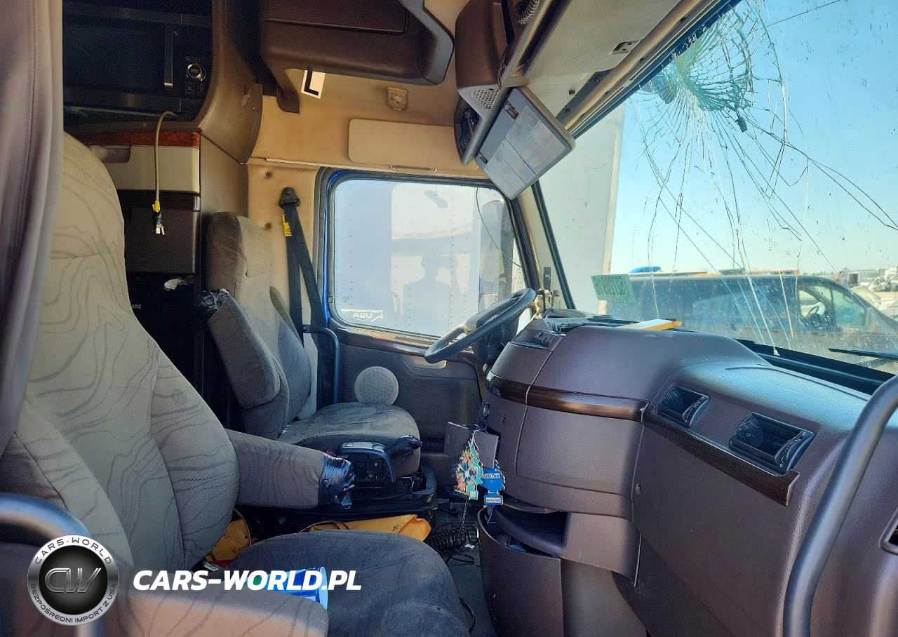 2017 Volvo Vn Vnl - Semi Truck VIN:4V4NC9EHXHN967055 - 5