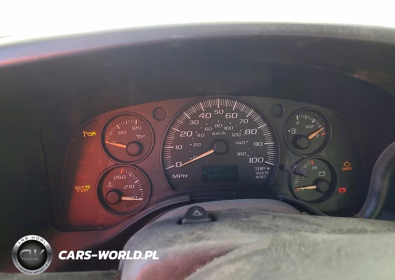 2006 GMC Savana 3500 Van With Bucket Lift VIN:1GTHG392161207097 - 9