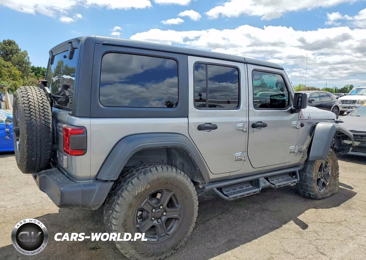 2020 Jeep Wrangler Unlimited Sport VIN:1C4HJXDG8LW104933 - 3