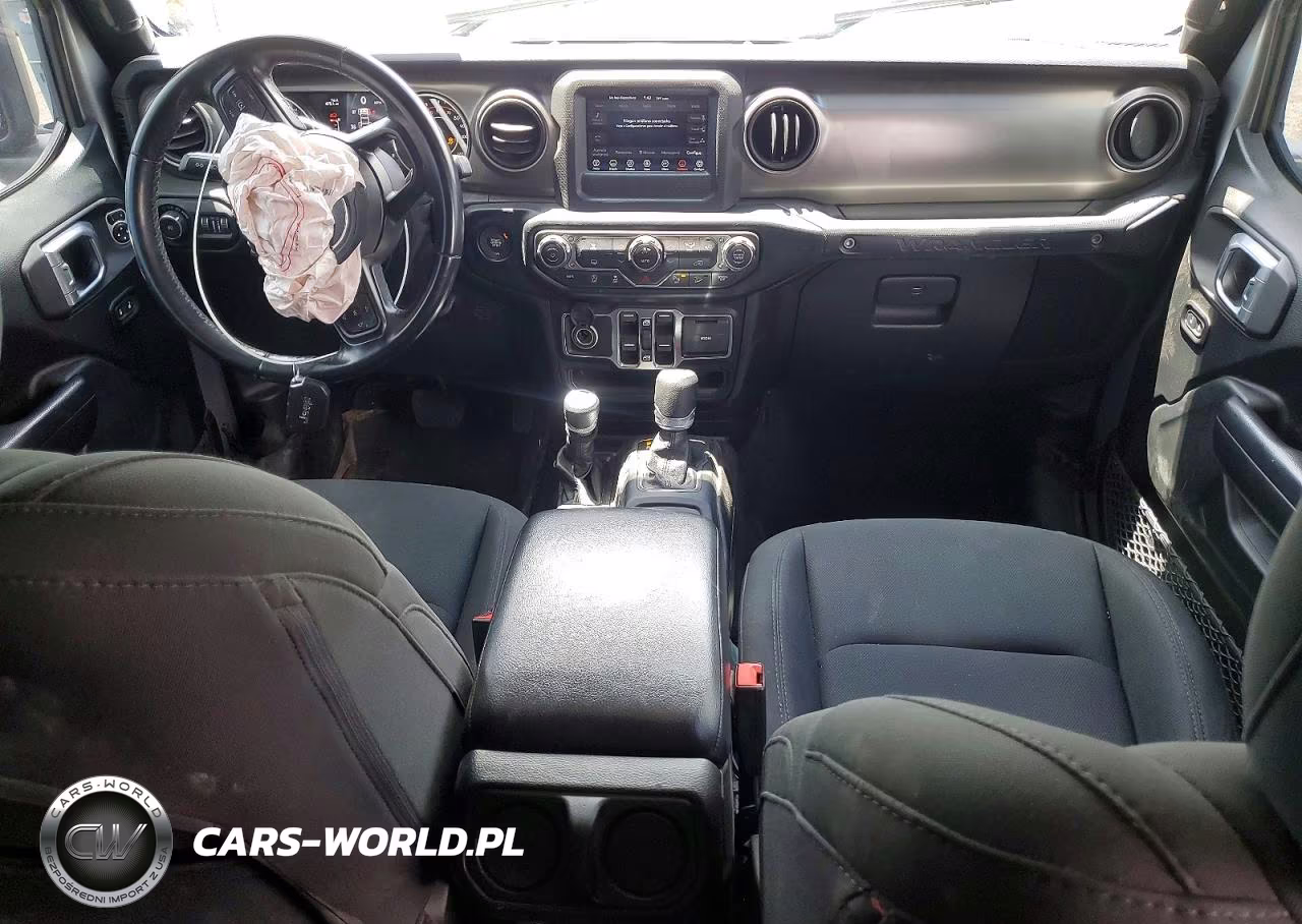 2020 Jeep Wrangler Unlimited Sport VIN:1C4HJXDG8LW104933 - 8