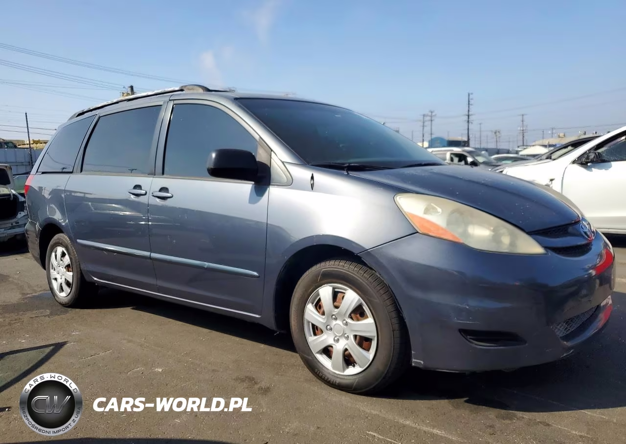2008 Toyota Sienna Le 7-Passenger VIN:5TDZK23C48S220656 - 4