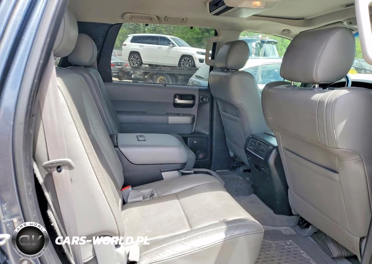 2008 Toyota Sequoia Platinum VIN:5TDBY67A18S017014 - 11