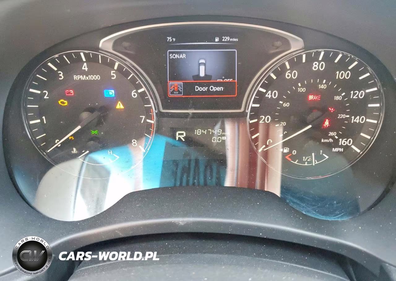 2015 Nissan Pathfinder S VIN:5N1AR2MN6FC723947 - 9