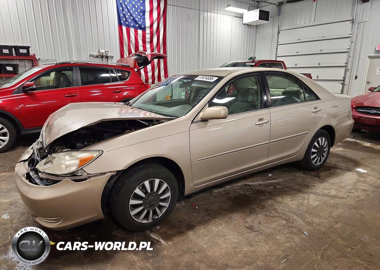 2004 Toyota Camry Le