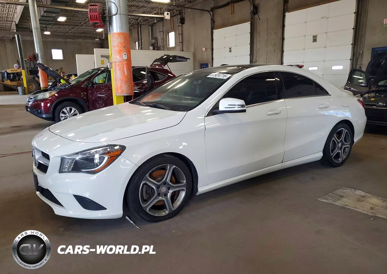 2014 Mercedes-Benz Cla 250 – zdjęcie 1 z 12