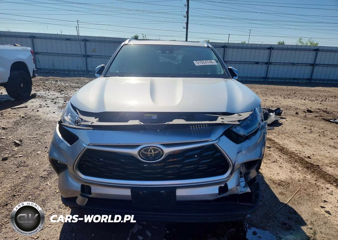 2020 Toyota Highlander Xle VIN:5TDHZRBH5LS502858 - 5