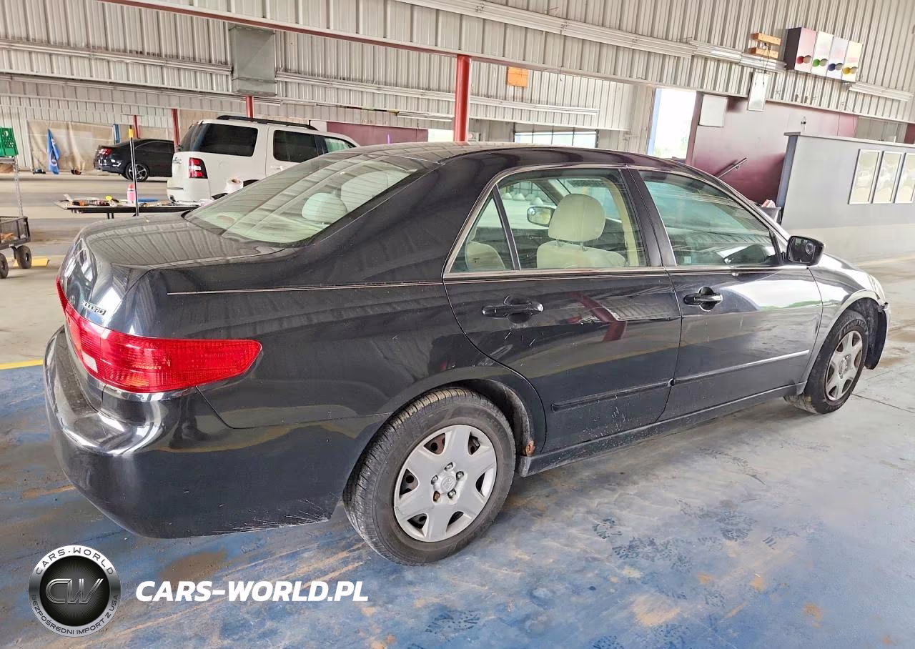 2005 Honda Accord Lx VIN:3HGCM56405G703983 - 3