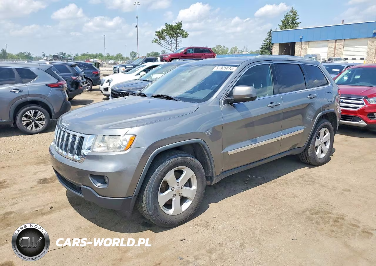 2012 Jeep Grand Cherokee Laredo – zdjęcie 1 z 13