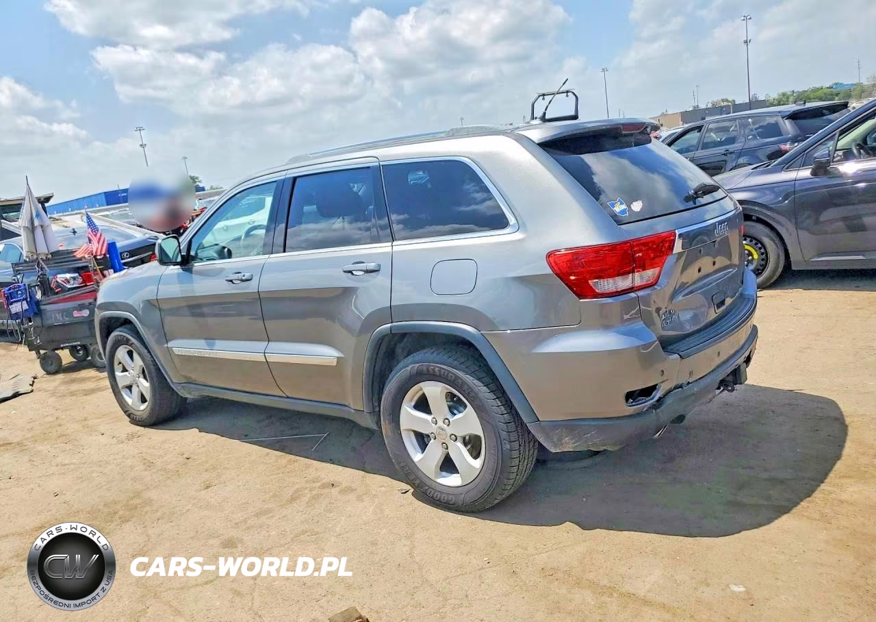 2012 Jeep Grand Cherokee Laredo VIN:1C4RJFAT5CC107256 - 2