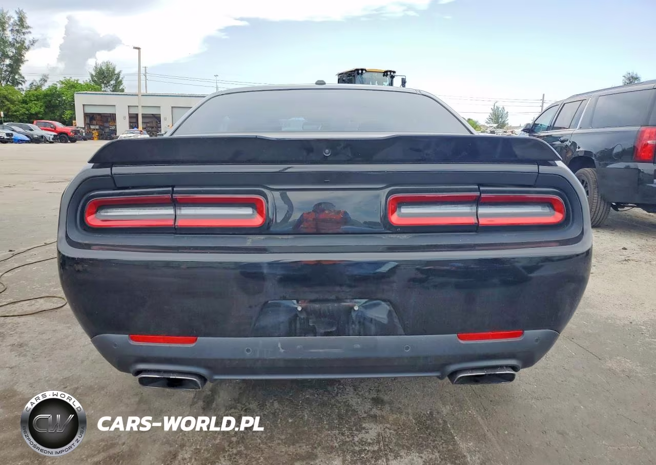 2015 Dodge Challenger Sxt VIN:2C3CDZAT6FH712780 - 6