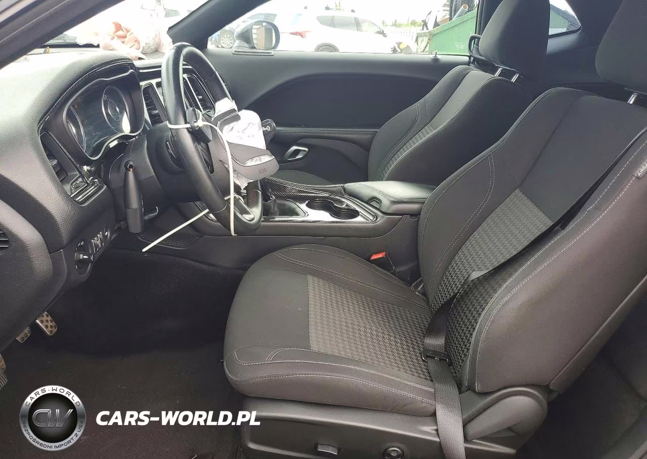 2015 Dodge Challenger Sxt VIN:2C3CDZAT6FH712780 - 7