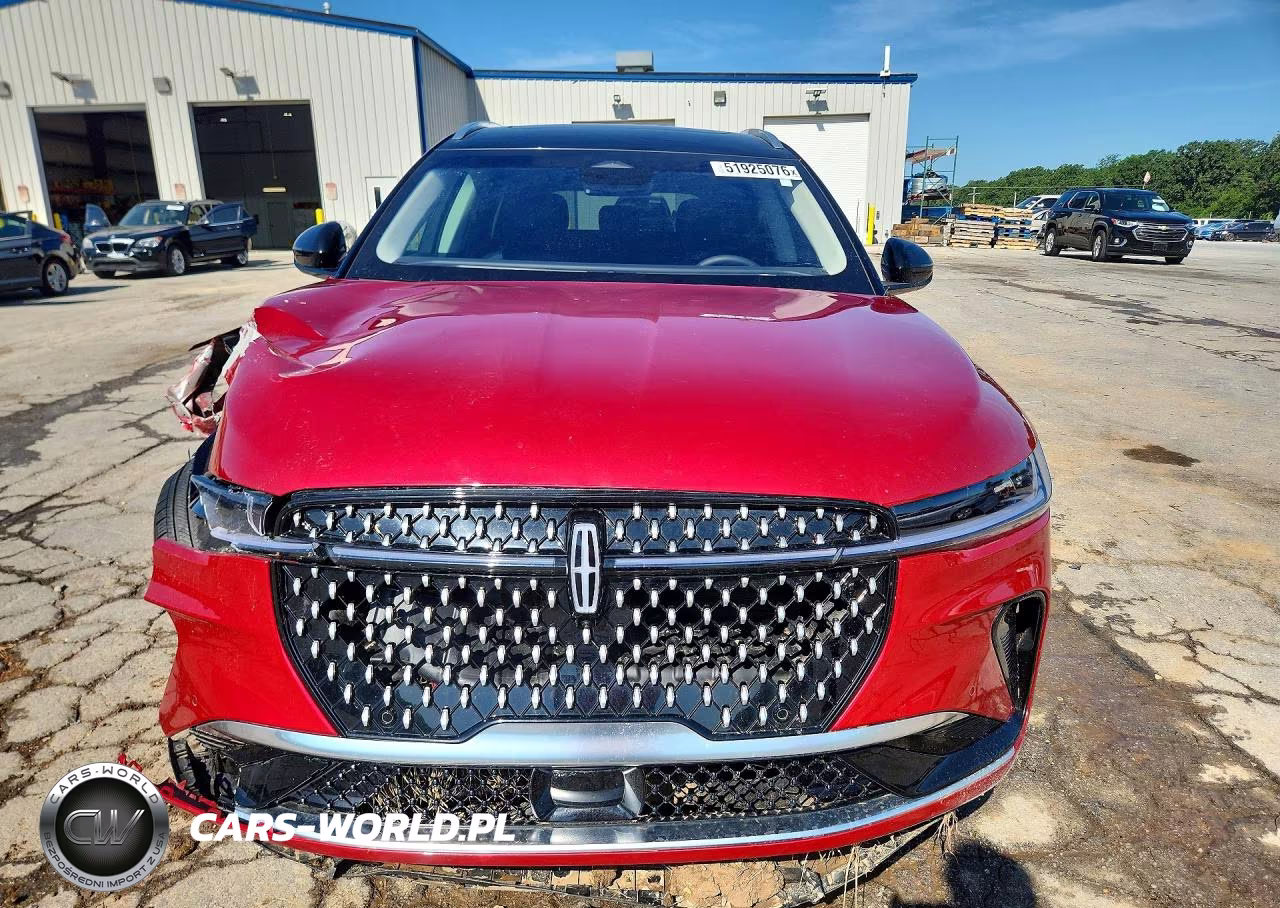 2025 Lincoln Nautilus Reserve VIN:5LMPJ8KA2SJ890426 - 5