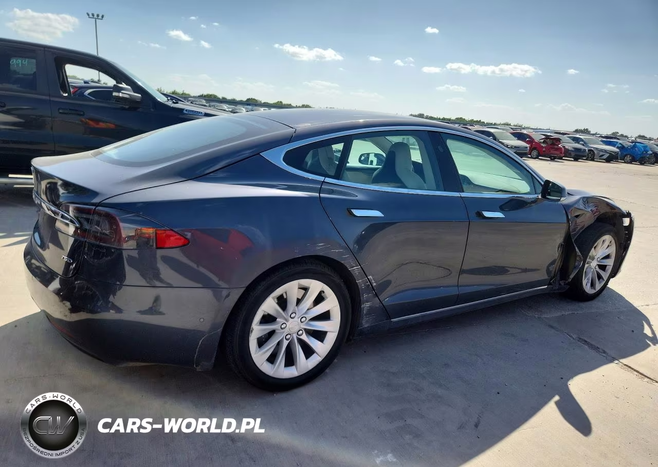 2018 Tesla Model S VIN:5YJSA1E28JF300202 - 3