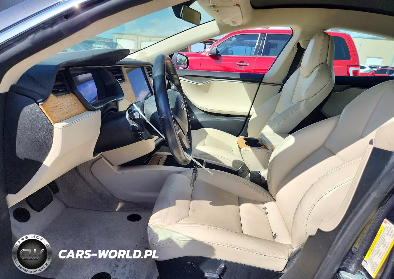 2018 Tesla Model S VIN:5YJSA1E28JF300202 - 7