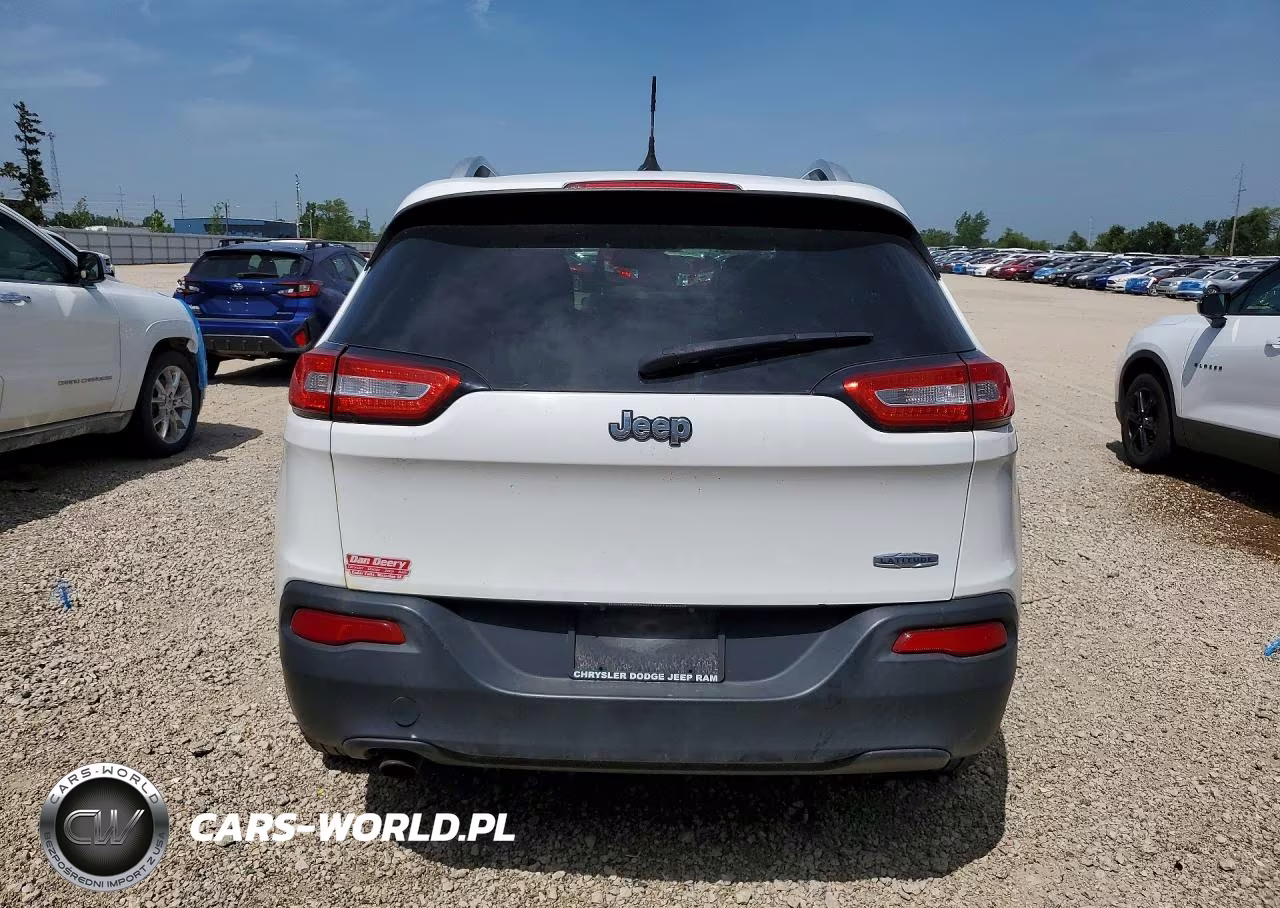 2014 Jeep Cherokee Latitude VIN:1C4PJLCB0EW244830 - 6