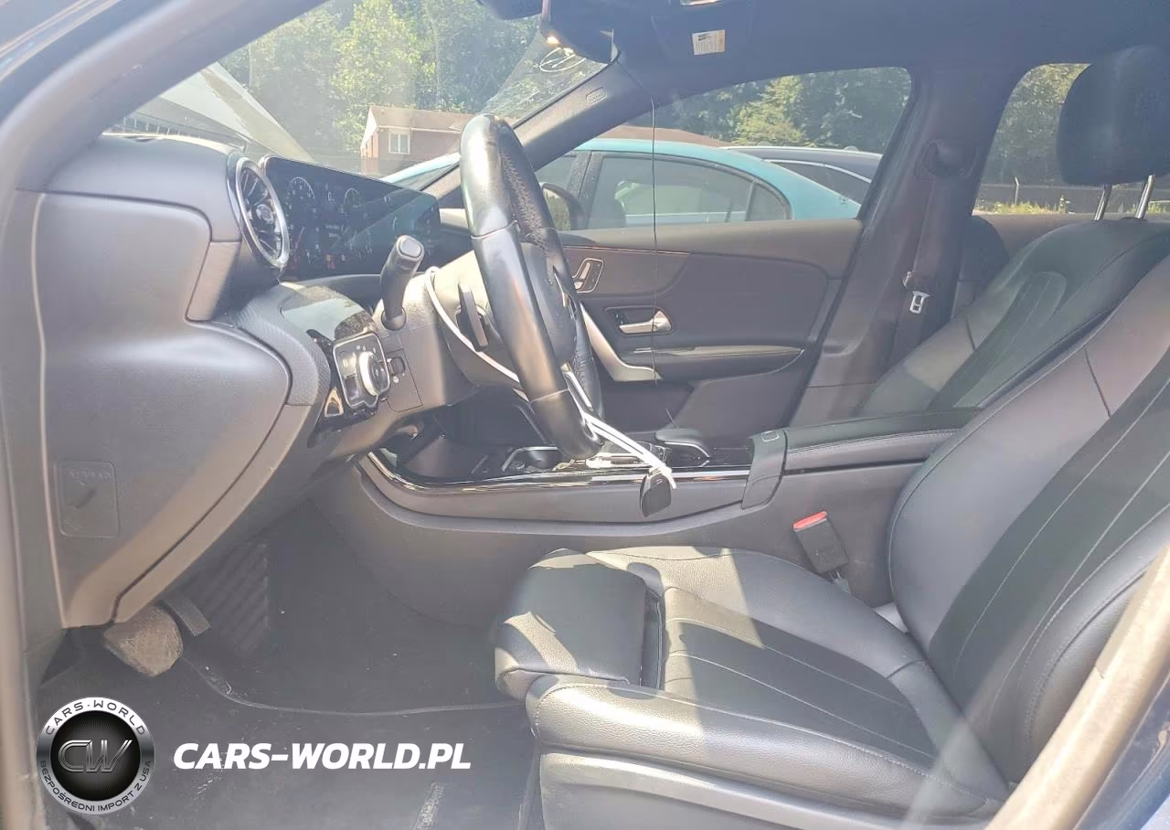 2020 Mercedes-Benz A 220 4Matic VIN:W1K3G4FB0LJ237911 - 7