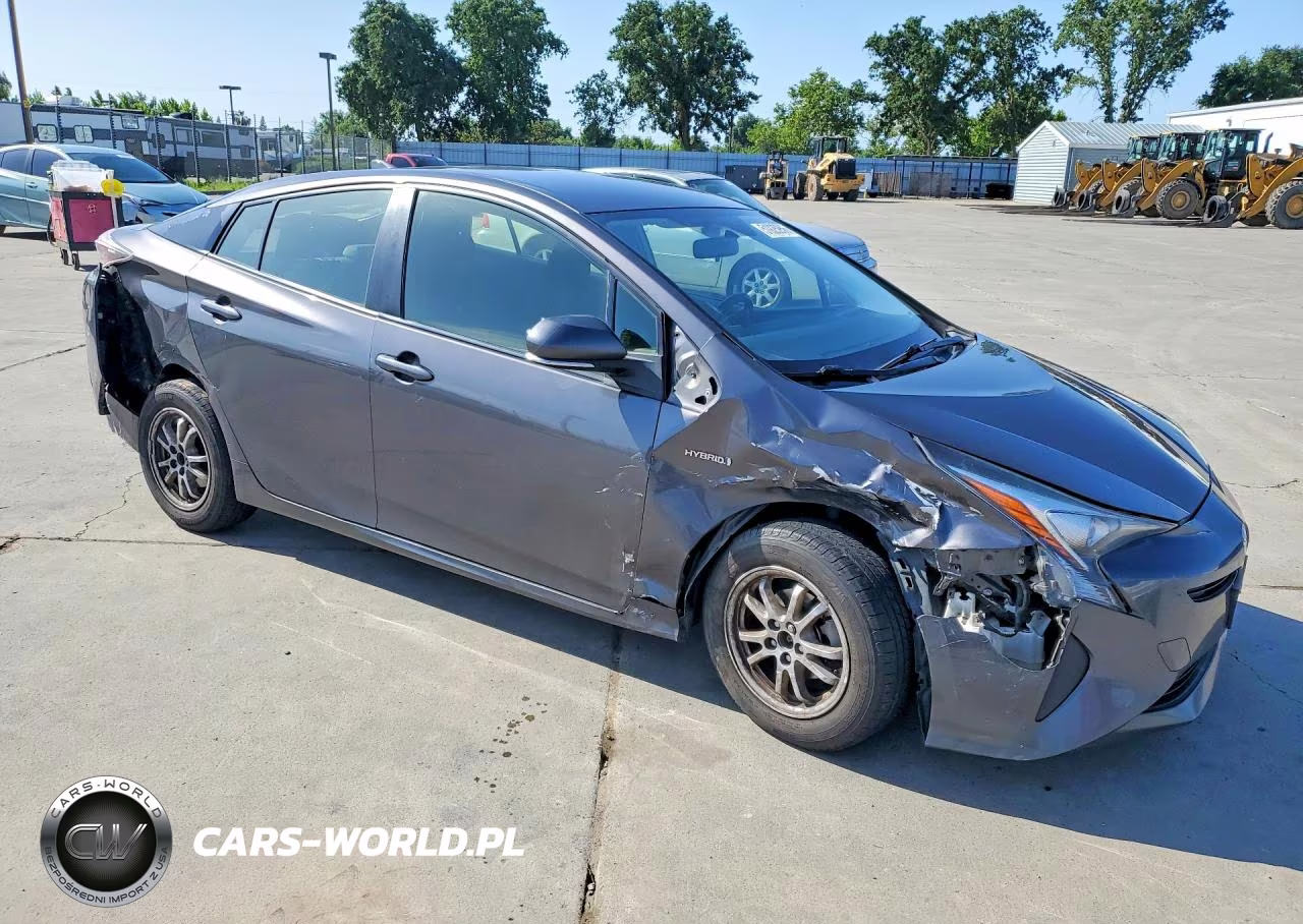 2016 Toyota Prius Two VIN:JTDKBRFU8G3516617 - 4