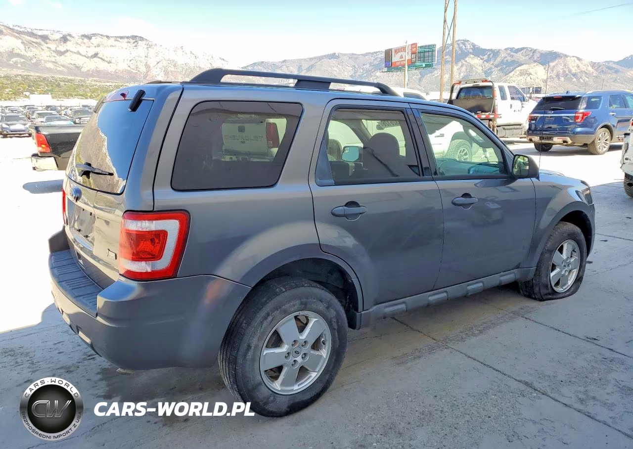2010 Ford Escape VIN:1FMCU9DG4AKC78446 - 3