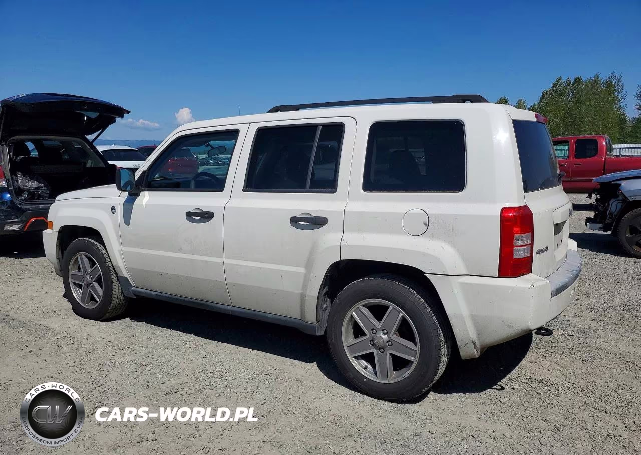 2007 Jeep Patriot Sport VIN:1J8FF28W07D365268 - 2