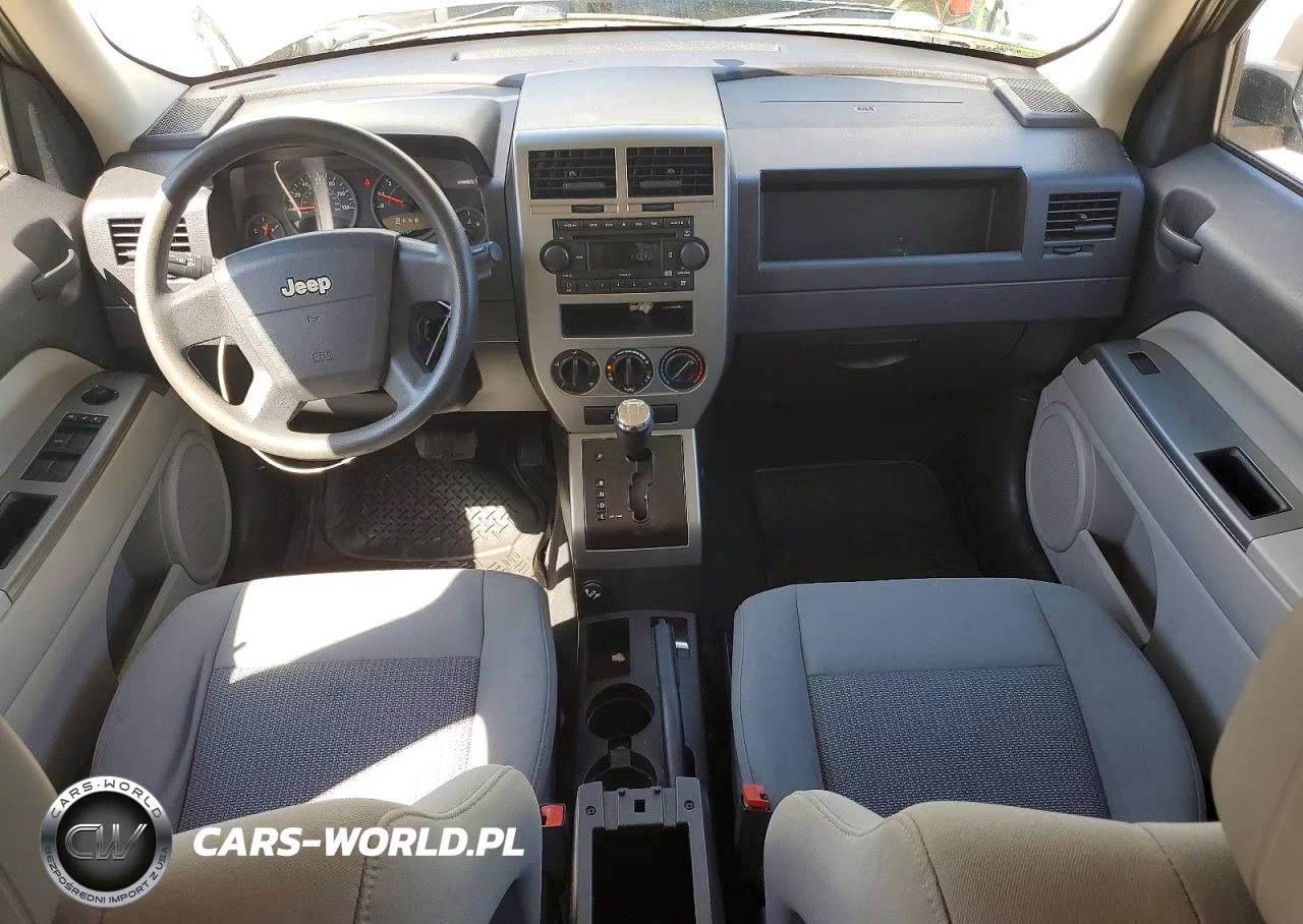 2007 Jeep Patriot Sport VIN:1J8FF28W07D365268 - 8