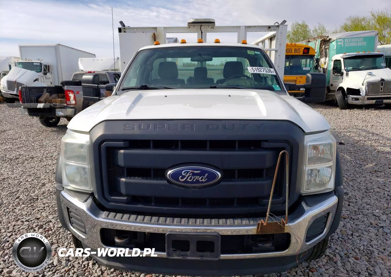 2015 Ford F550 Super Duty VIN:1FDUF5GYXFEA47374 - 5