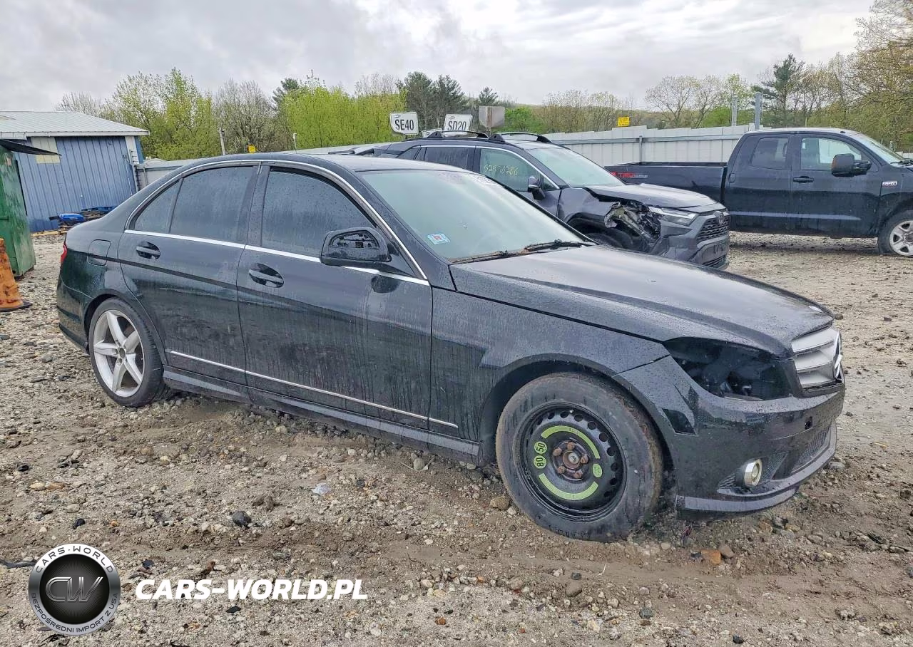 2008 Mercedes-Benz C 300 4Matic VIN:WDDGF81XX8F050703 - 4