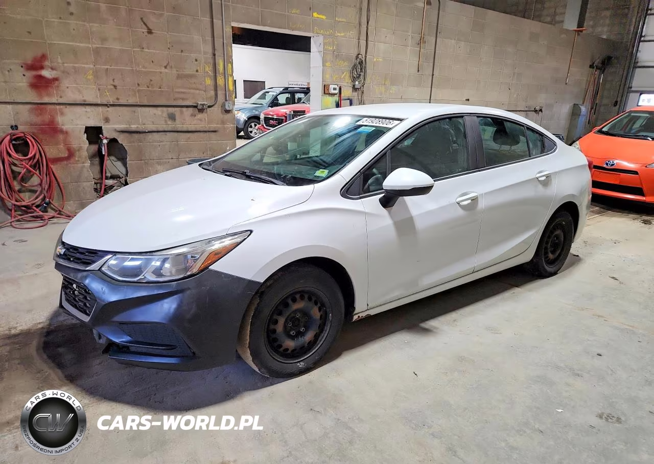 2017 Chevrolet Cruze 1Lt – zdjęcie 1 z 13