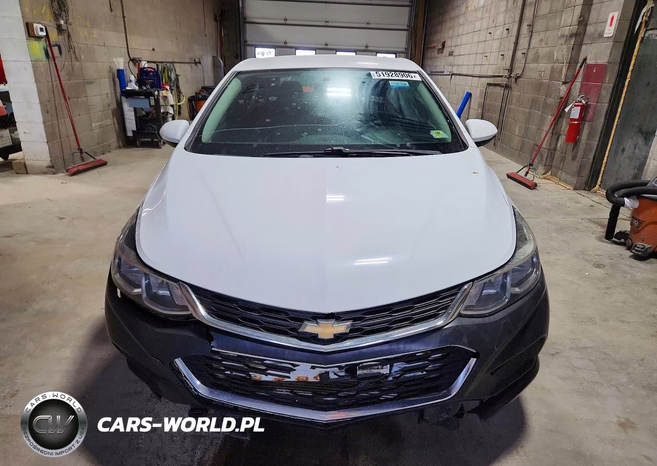 2017 Chevrolet Cruze 1Lt VIN:1G1BA5SM6H7143940 - 5